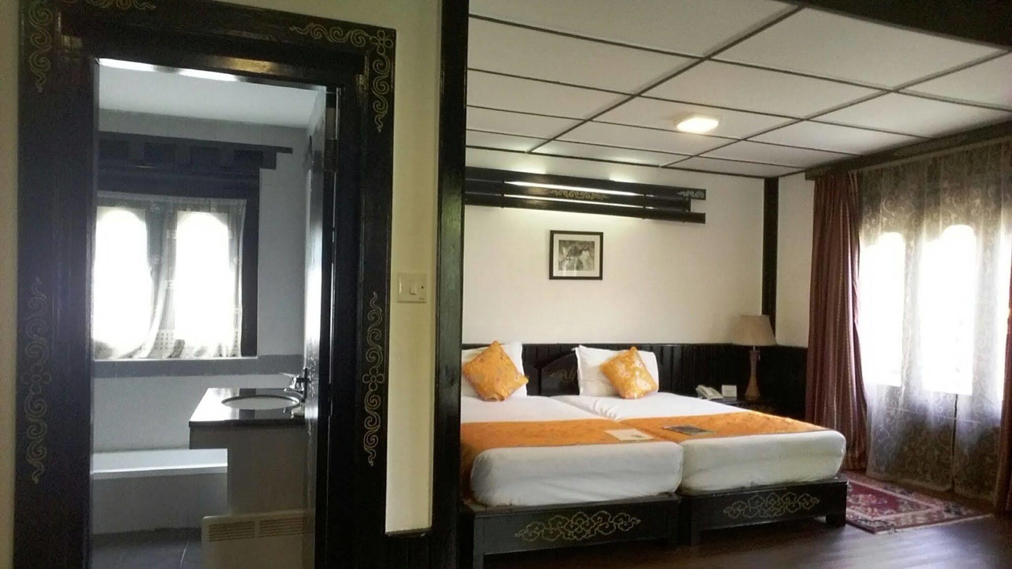 Tashi Namgay Resort Paro Exterior foto